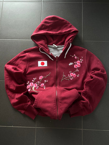 Czerwona bluza Nike rozpinana japan sakura z kapturem