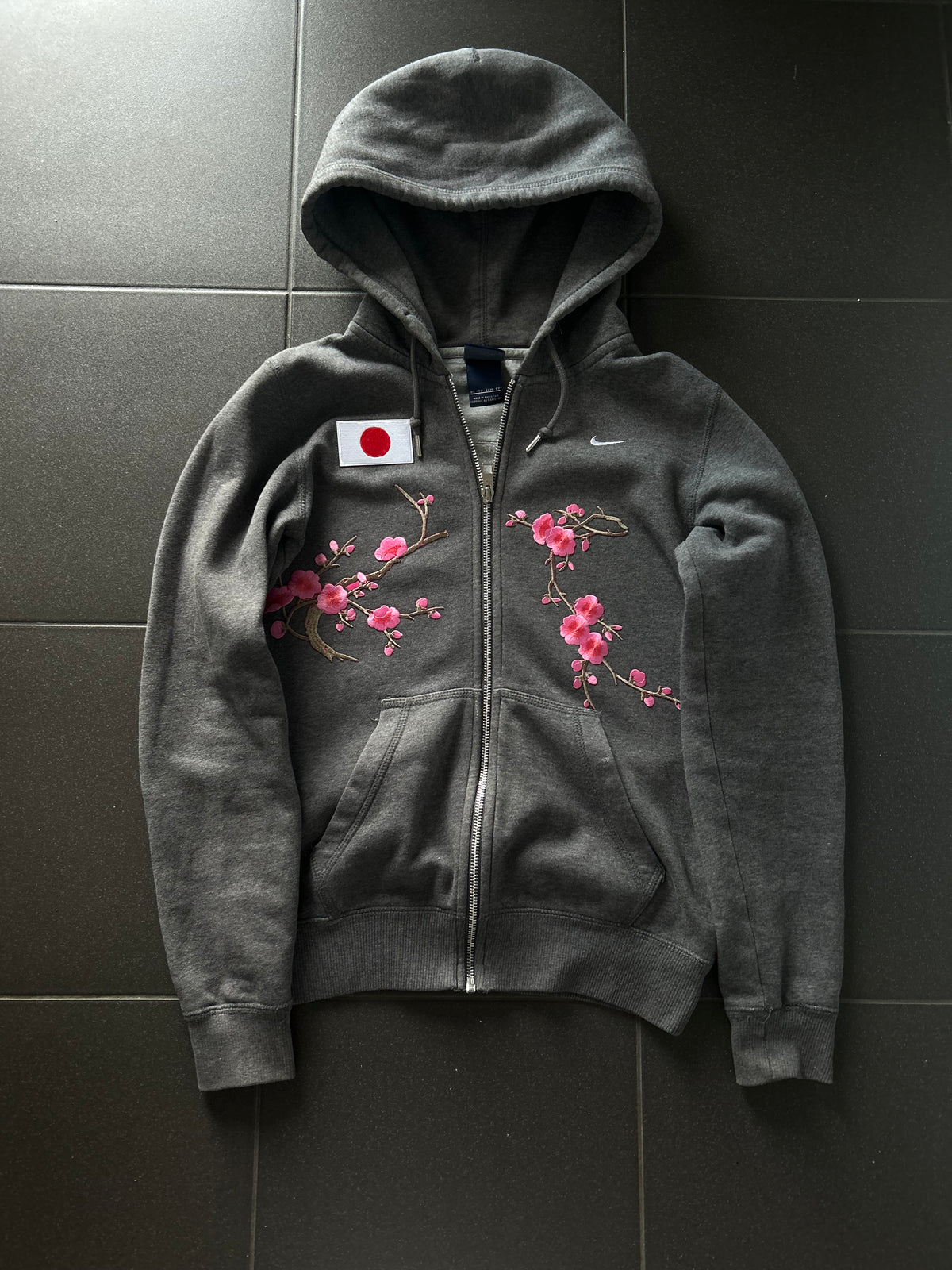 Szara bluza rozpinana Nike custom japan sakura
