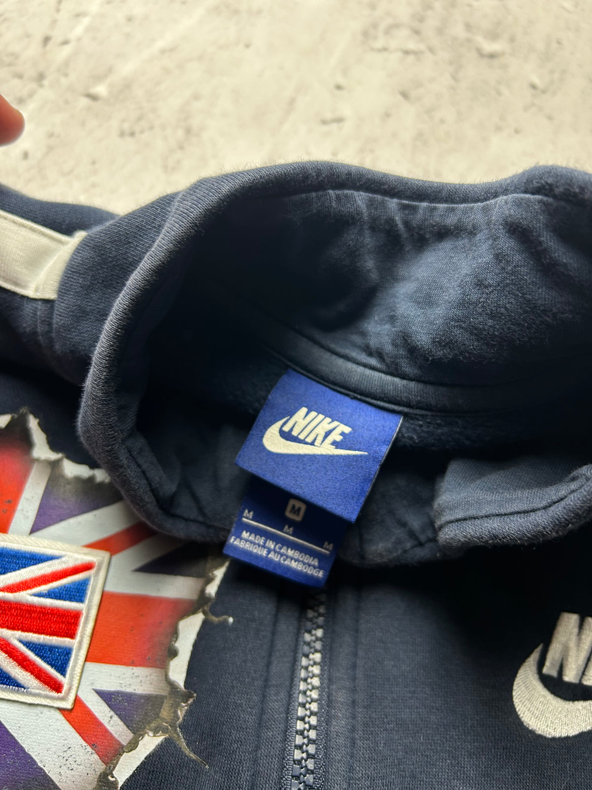 Granatowa bluza Nike custom wielką Brytania bez kaptura
