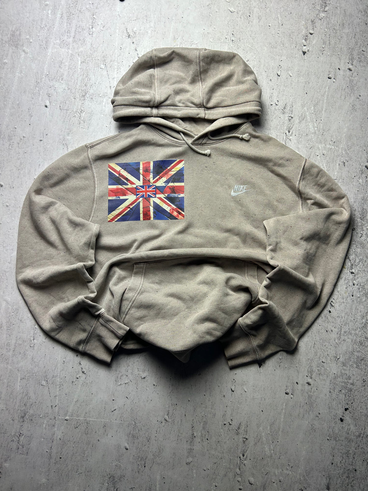 Beżowa bluza Nike custom wielką Brytania hoodie