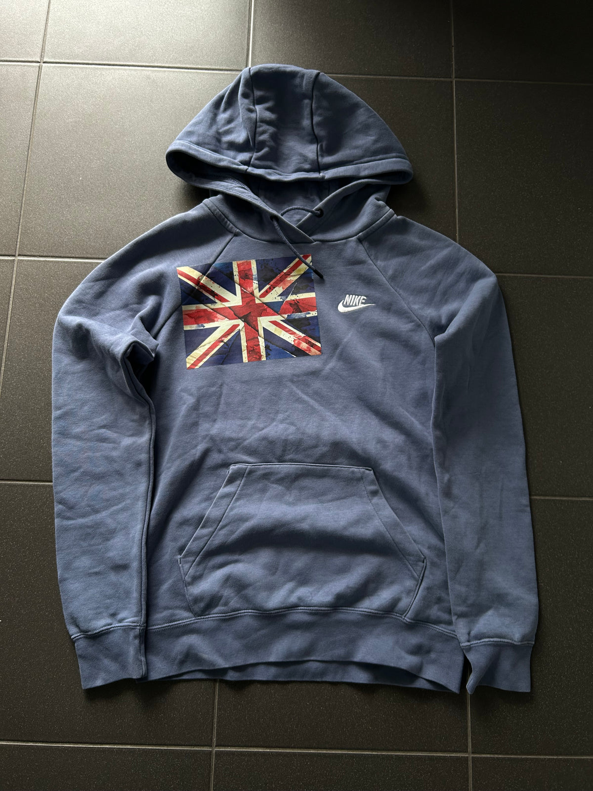Granatowa bluza Nike custom hoodie Wielka Brytania