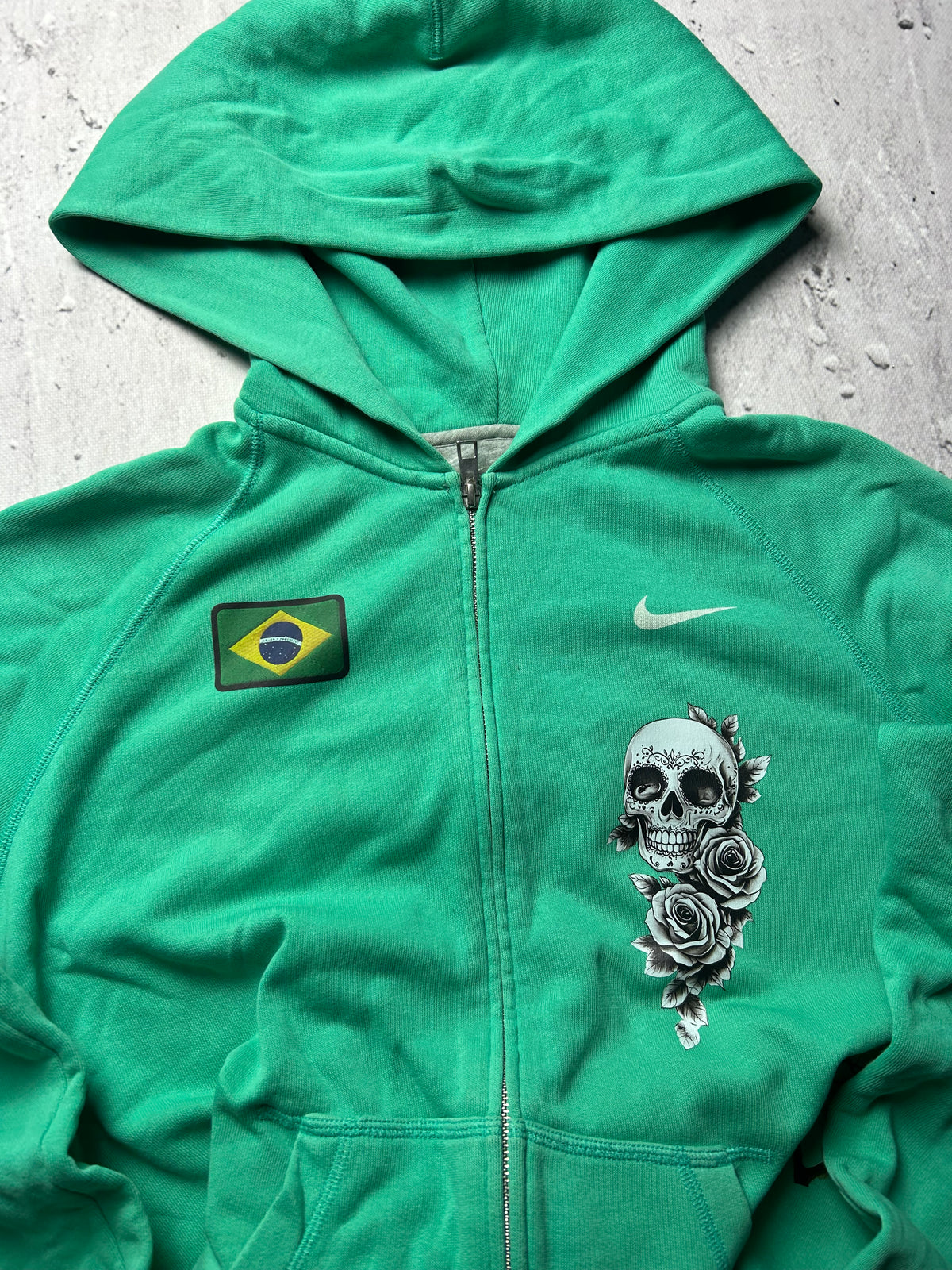 Zielona bluza Nike hoodie custom Brazylia