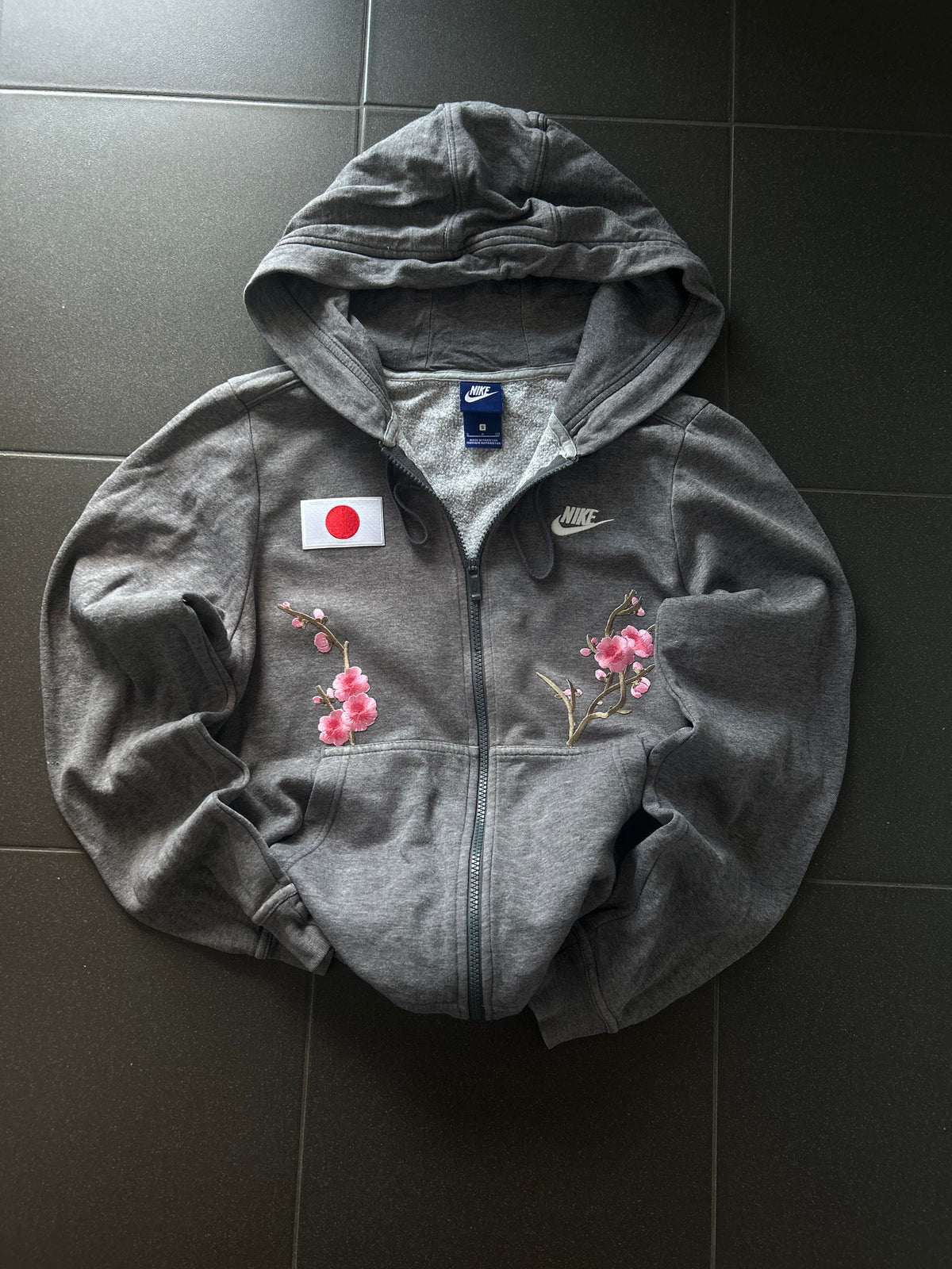 Szara bluza rozpinana Nike custom japan style sakura