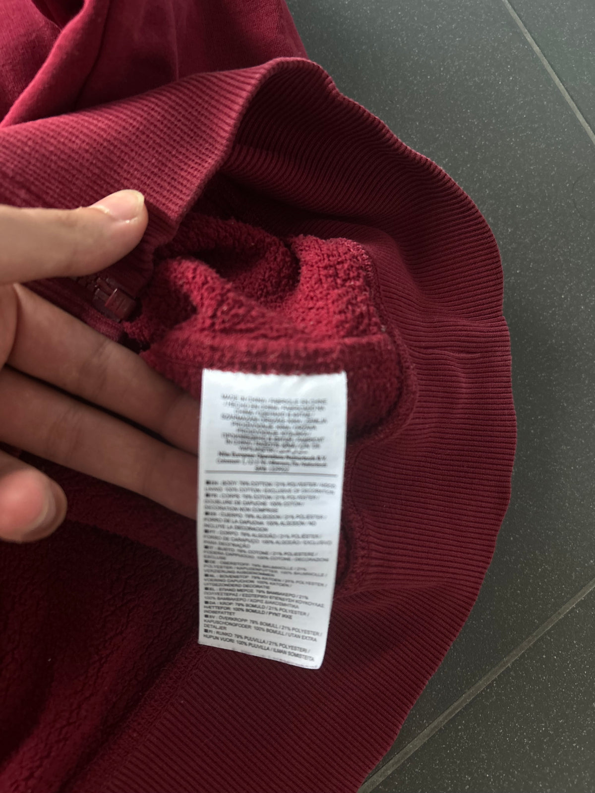Czerwona bluza Nike rozpinana japan sakura z kapturem