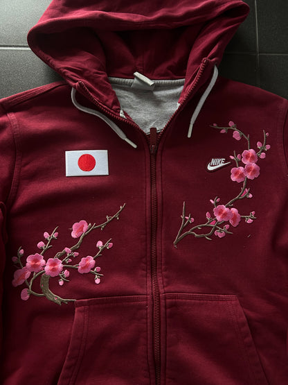 Czerwona bluza Nike rozpinana japan sakura z kapturem