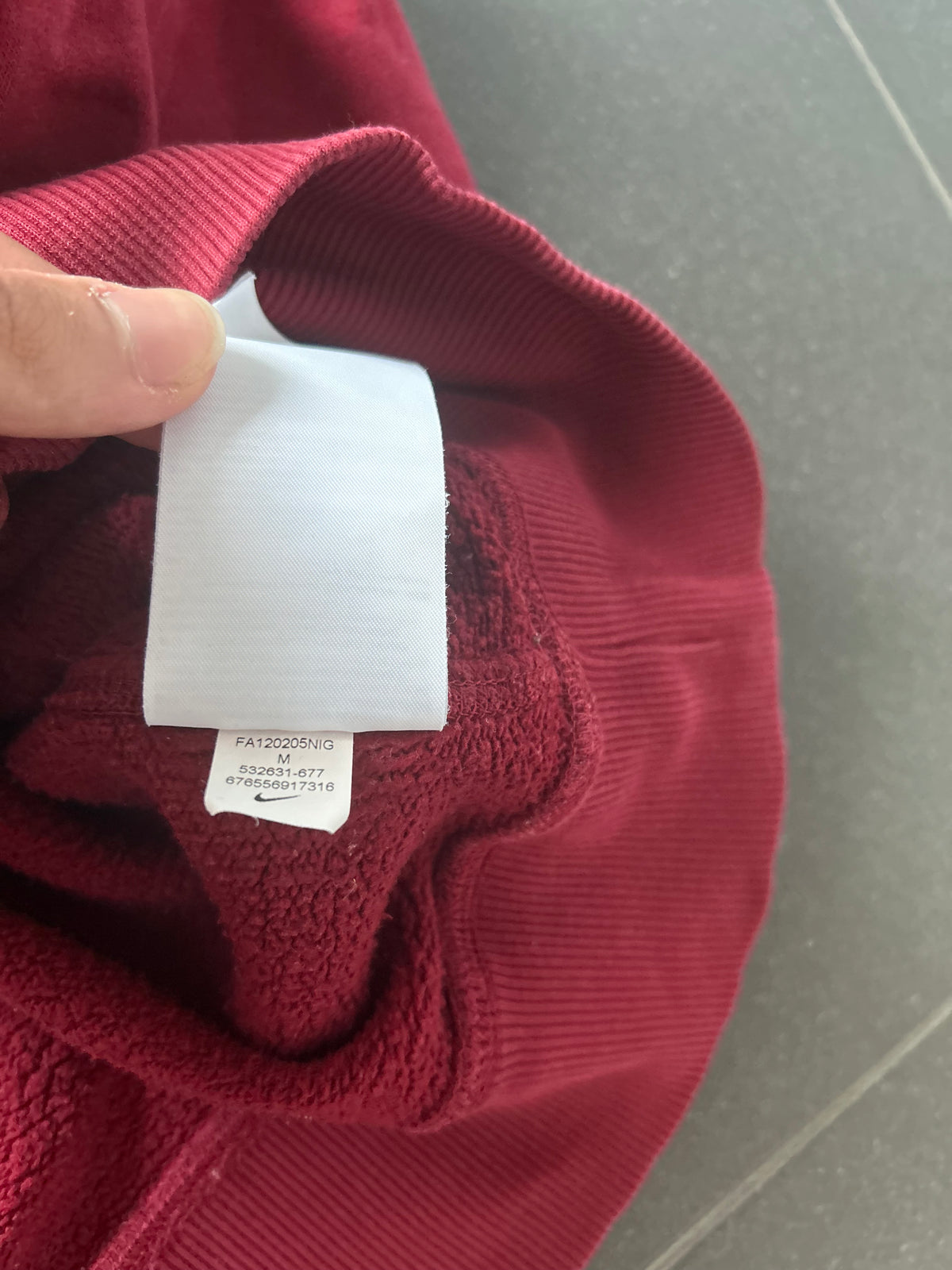 Czerwona bluza Nike rozpinana japan sakura z kapturem